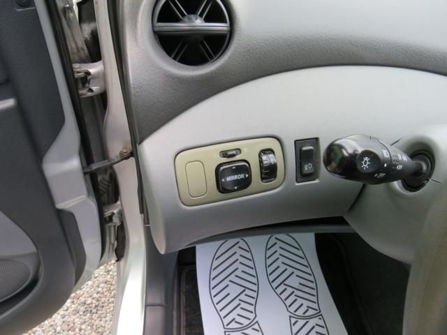 TOYOTA YARIS 1.0I 16V CAT 5 PORTE SOL '03 - foto 9