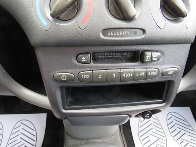TOYOTA YARIS 1.0I 16V CAT 5 PORTE SOL '03 - foto 12