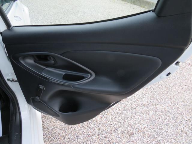 TOYOTA YARIS 1.5 HYBRID 5P AUTOMATICA - foto 23