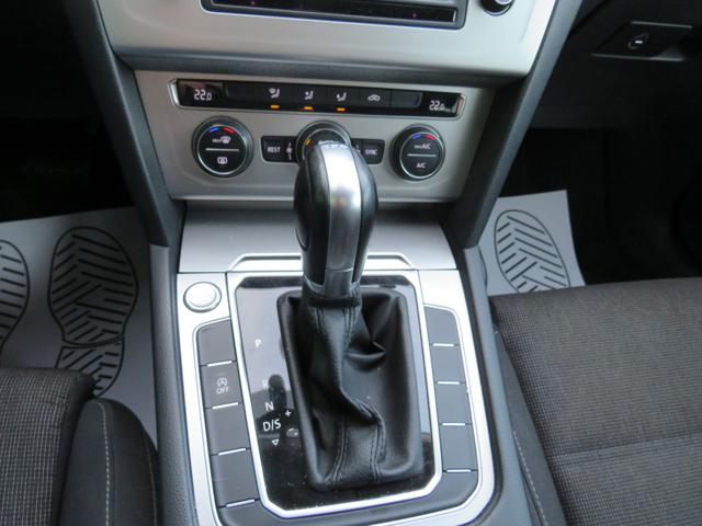 VOLKSWAGEN PASSAT VARIANT 1.6 TDI DSG BLUEMOTION TECH. - foto 15