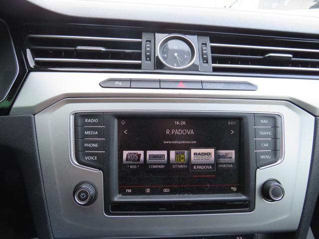 VOLKSWAGEN PASSAT VARIANT 1.6 TDI DSG BLUEMOTION TECH. - foto 14
