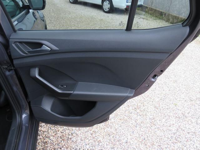 VOLKSWAGEN T-CROSS 1.0 TSI STYLE BMT - foto 22