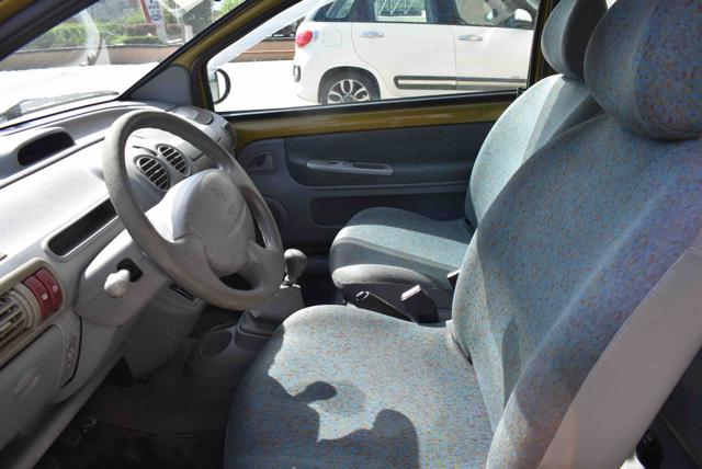 RENAULT TWINGO 1.2I CAT EXPRESSION - foto 8