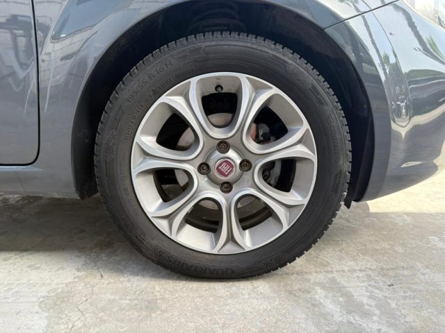 FIAT PUNTO 1.3 MJT II 75 CV - foto 14