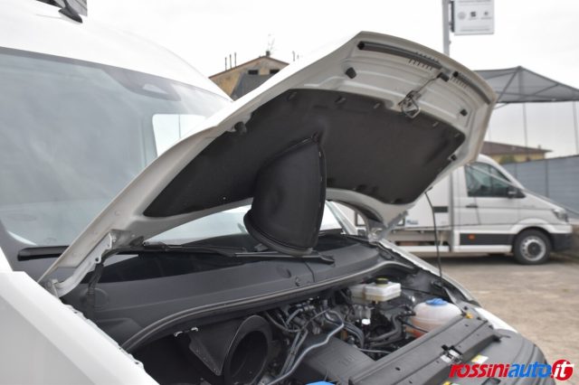VOLKSWAGEN CRAFTER VAN 35Q 2.0 TDI 177 CV L4H3 4490 - foto 13
