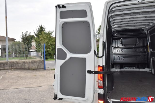 VOLKSWAGEN CRAFTER VAN 35Q 2.0 TDI 177 CV L4H3 4490 - foto 28