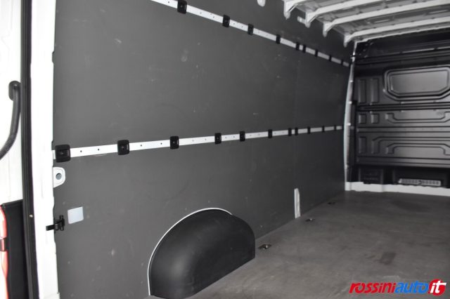 VOLKSWAGEN CRAFTER VAN 35Q 2.0 TDI 177 CV L4H3 4490 - foto 29