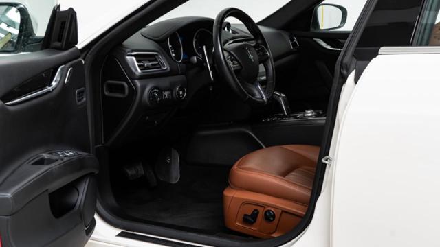 MASERATI GHIBLI V6 DIESEL GRANLUSSO IVA ESPOSTA - foto 10
