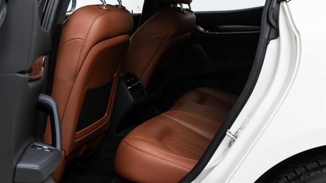 MASERATI GHIBLI V6 DIESEL GRANLUSSO IVA ESPOSTA - foto 11