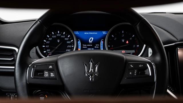 MASERATI GHIBLI V6 DIESEL GRANLUSSO IVA ESPOSTA - foto 24