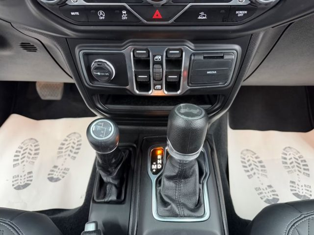 JEEP WRANGLER UNLIMITED SPORT S 3.6 V6 ETORQUE - foto 19