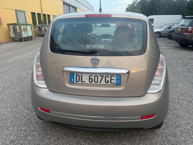 LANCIA YPSILON 1.2 ARGENTO SENZA NESSUN LAVORO  - foto 18