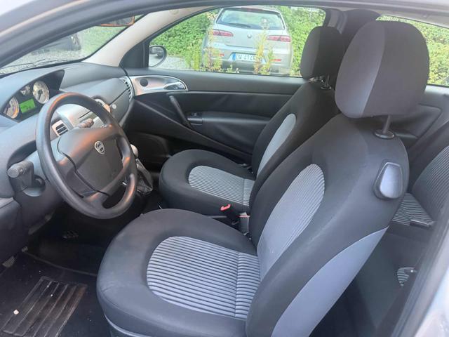LANCIA YPSILON 1.2 ARGENTO SENZA NESSUN LAVORO  - foto 23