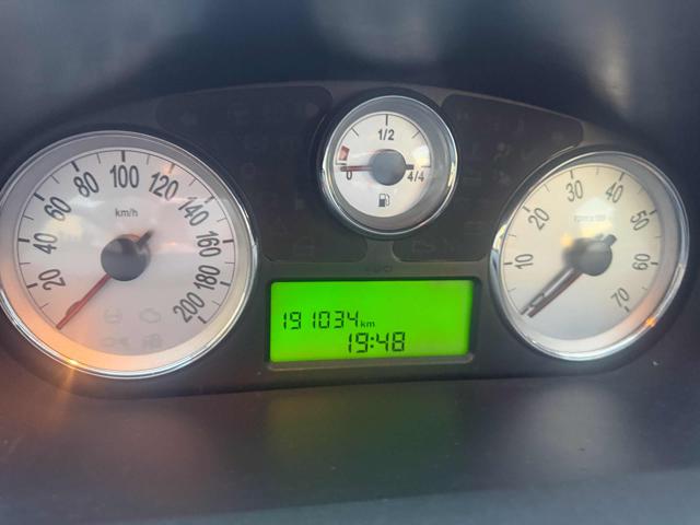 LANCIA YPSILON 1.2 ARGENTO SENZA NESSUN LAVORO  - foto 21