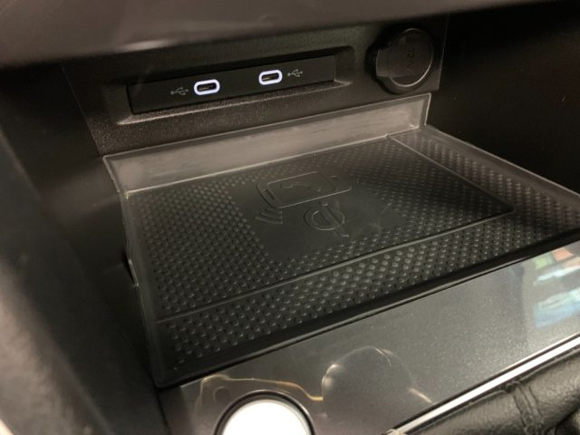 VOLKSWAGEN TIGUAN TETTO APRIBILE 2.0 TDI SCR DSG E - foto 35