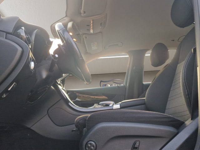 MERCEDES-BENZ GLC 220 D 4MATIC EXCLUSIVE - foto 22