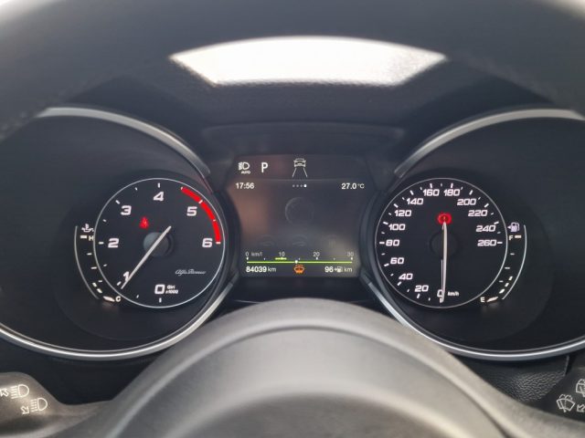 ALFA ROMEO STELVIO 2.2 TURBODIESEL 210 CV AT8 Q4 SU - foto 11