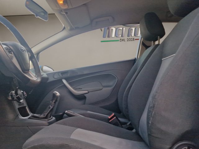 FORD FIESTA 1.4 TDCI 5P. TITANIUM - foto 22