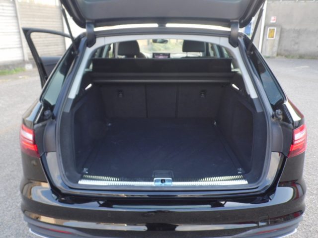 AUDI A4 AVANT 3.0 TDI/HYBRID S TRONIC BU - foto 11
