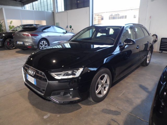 AUDI A4 AVANT 3.0 TDI/HYBRID S TRONIC BU - foto 15