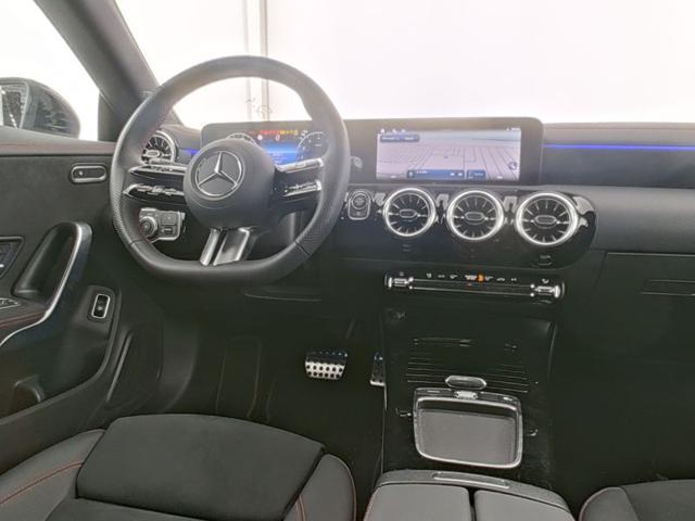 MERCEDES-BENZ CLA 180 AUTOMATIC SHOOTING BRAKE AMG LIN - foto 6