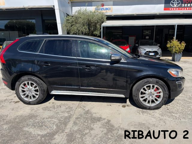 VOLVO XC60 D4 AWD GEARTRONIC SUMMUM - foto 32