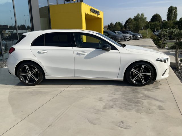 MERCEDES-BENZ A 200 D SPORT - foto 5