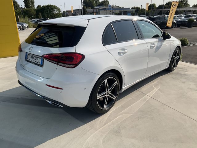 MERCEDES-BENZ A 200 D SPORT - foto 6
