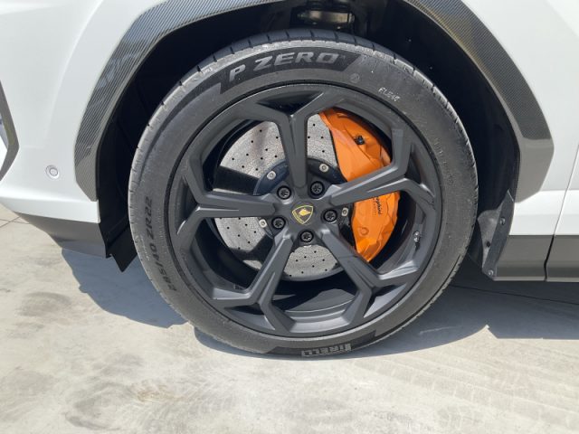 LAMBORGHINI URUS 4.0 SE - foto 8