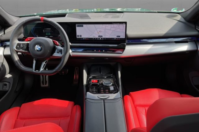 BMW M5 TOURING - foto 6