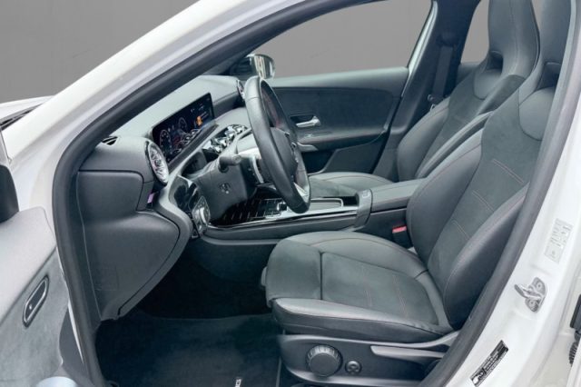 MERCEDES-BENZ A 250 AUTOMATIC 4MATIC AMG LINE PREMIU - foto 7