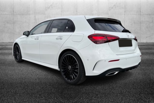 MERCEDES-BENZ A 250 AUTOMATIC 4MATIC AMG LINE PREMIU - foto 3