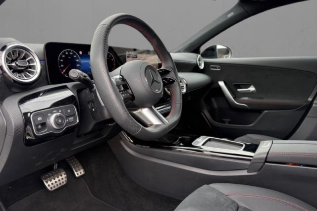 MERCEDES-BENZ A 250 AUTOMATIC 4MATIC AMG LINE PREMIU - foto 7