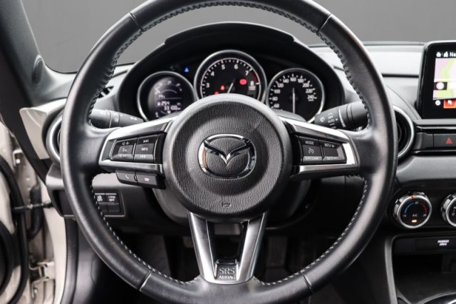 MAZDA MX-5 1.5L SKYACTIV-G EXCLUSIVE-LINE - foto 4