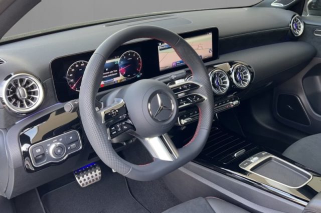 MERCEDES-BENZ A 250 AUTOMATIC 4MATIC AMG LINE ADVANC - foto 8