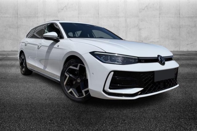 VOLKSWAGEN PASSAT 2.0 TDI 150 CV SCR DSG R-LINE - foto 2