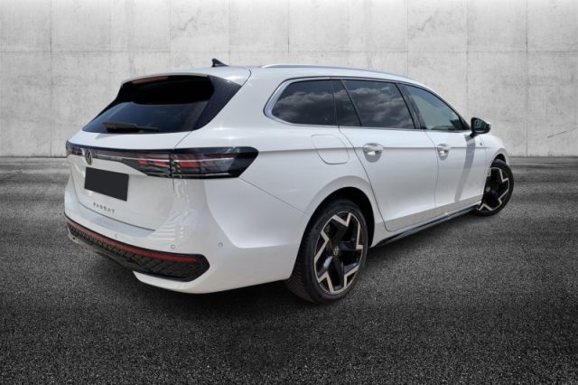 VOLKSWAGEN PASSAT 2.0 TDI 150 CV SCR DSG R-LINE - foto 3
