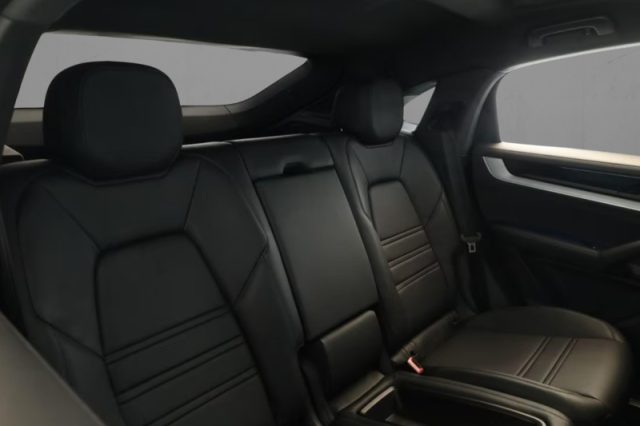 PORSCHE CAYENNE COUPÉ 3.0 V6 - foto 8
