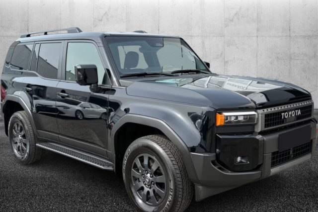 TOYOTA LAND CRUISER 2.8 D4D A/T AWD LOUNGE - foto 2