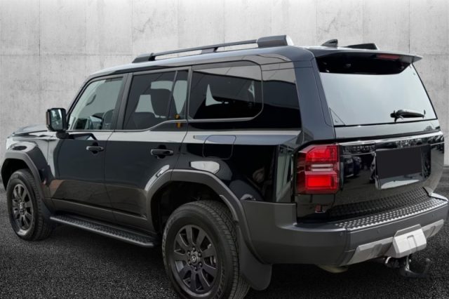 TOYOTA LAND CRUISER 2.8 D4D A/T AWD LOUNGE - foto 3