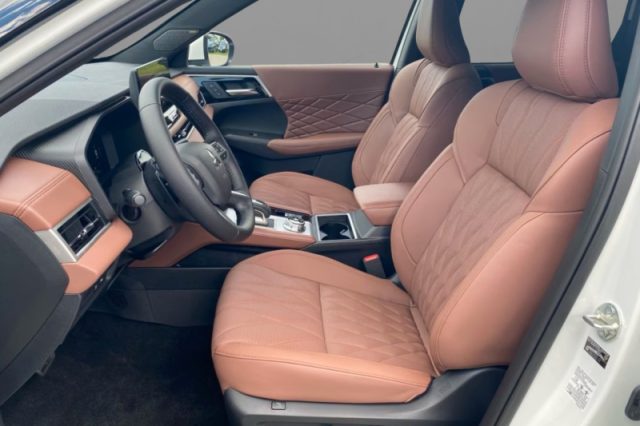 MITSUBISHI OUTLANDER 2.4 MIVEC 4WD PHEV INTENSE - foto 7