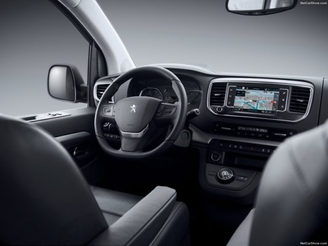 PEUGEOT TRAVELLER 2.2 BLUEHDI 180 S&AMP;S EAT8 STA - foto 3
