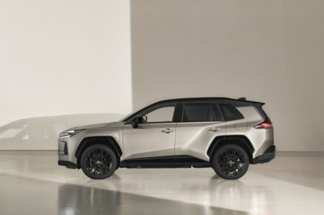 TOYOTA RAV 4 MY23 RAV4 2.5 HV E-CVT - foto 5