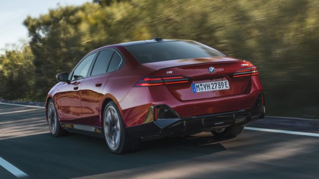BMW 530 E XDRIVE MSPORT - foto 3