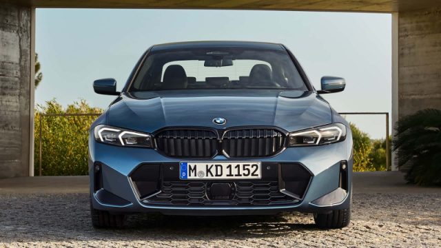 BMW 330 E TOURING HYBRID EDITION - foto 5