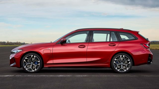 BMW 330 E XDRIVE TOURING - foto 5