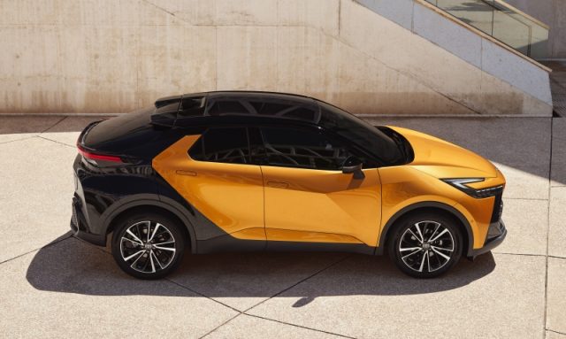 TOYOTA C-HR 1.8 HV GR SPORT - foto 7