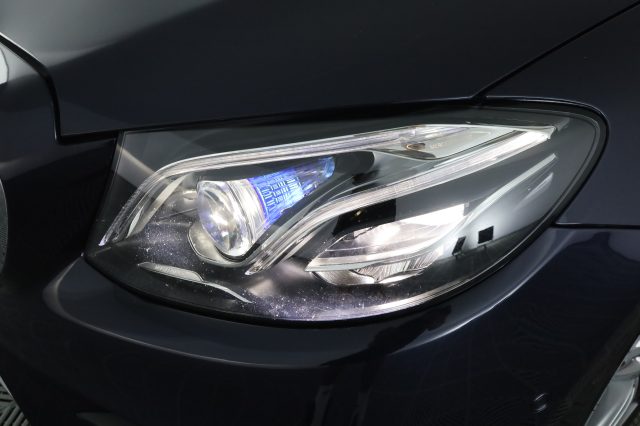 MERCEDES-BENZ CLA SSE E COUPÉ E 220 D 4MATIC AMG-L - foto 8