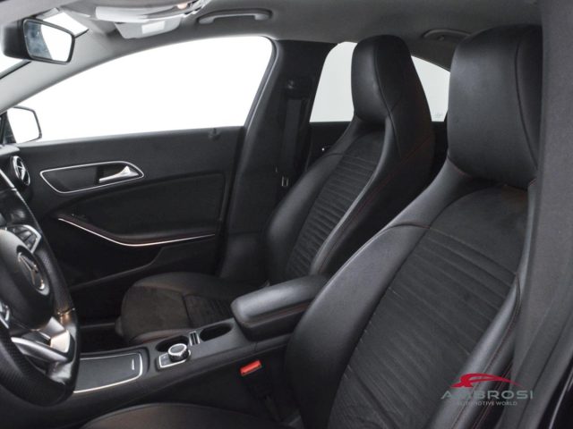 MERCEDES-BENZ CLA 200 D 4MATIC AUTOMATIC PREMIUM - foto 9