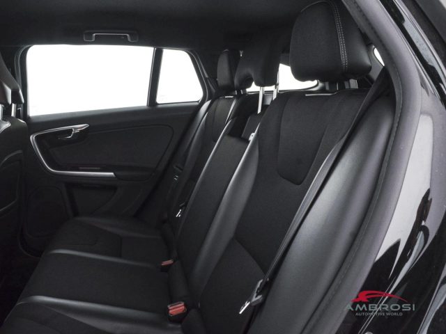 VOLVO V60 D2 GEARTRONIC MOMENTUM - foto 10